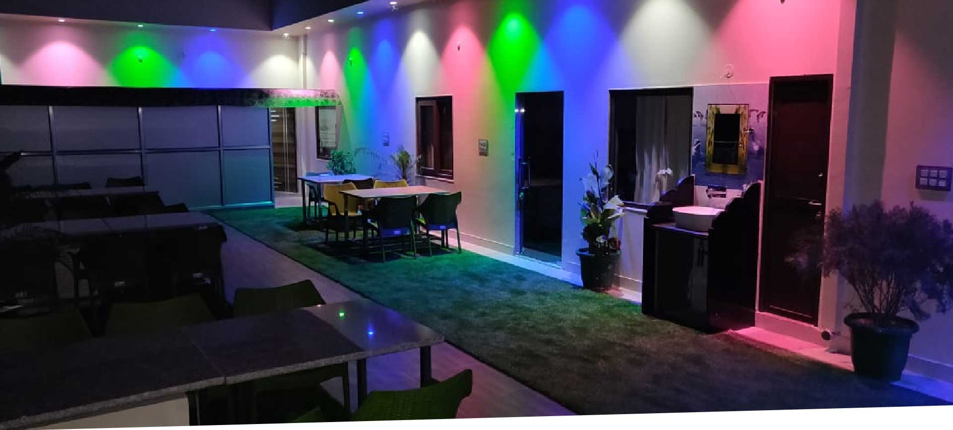 Near by hotel in hindustan zinc. 